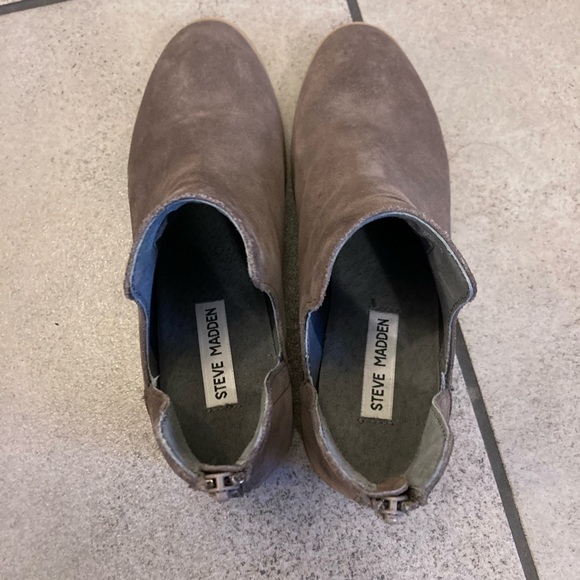 Steve Madden Booties - Picture 4 of 10